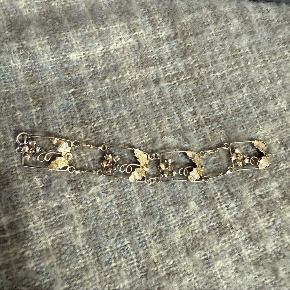 Vintage Gold Plated Panel Leaf Bracelet